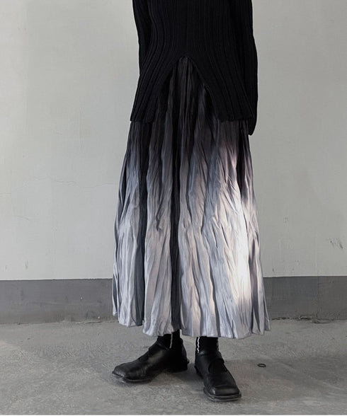 Gradient Wrinkled Skirt